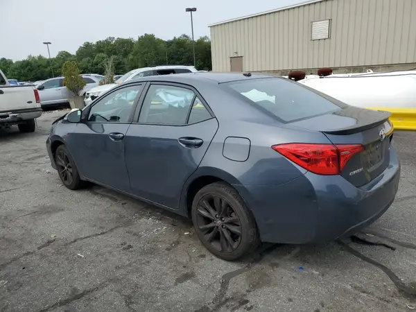 2T1BURHE7JC046045 2018 TOYOTA COROLLA - Image 2