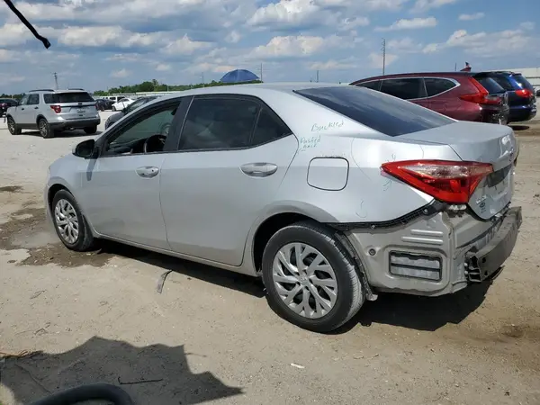 2T1BURHE7JC047731 2018 TOYOTA COROLLA - Image 2