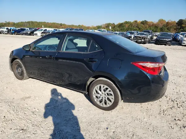 2T1BURHE7JC052864 2018 TOYOTA COROLLA - Image 2
