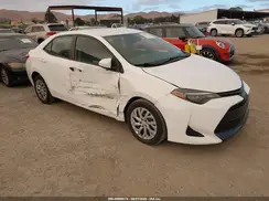 2T1BURHE7JC055490 2018 TOYOTA COROLLA