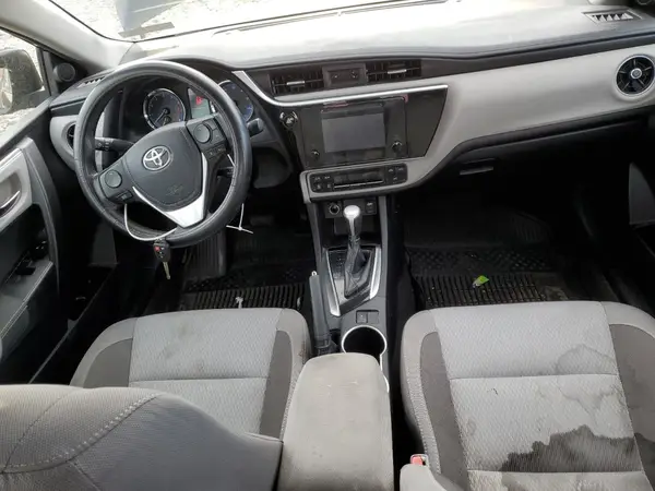 2T1BURHE7JC061452 2018 TOYOTA COROLLA - Image 8