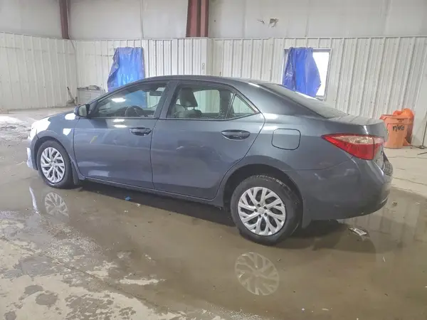 2T1BURHE7JC063895 2018 TOYOTA COROLLA - Image 2