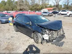 2T1BURHE7JC065081 2018 TOYOTA COROLLA