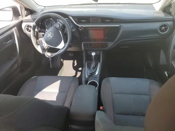 2T1BURHE7JC068353 2018 TOYOTA COROLLA - Image 8