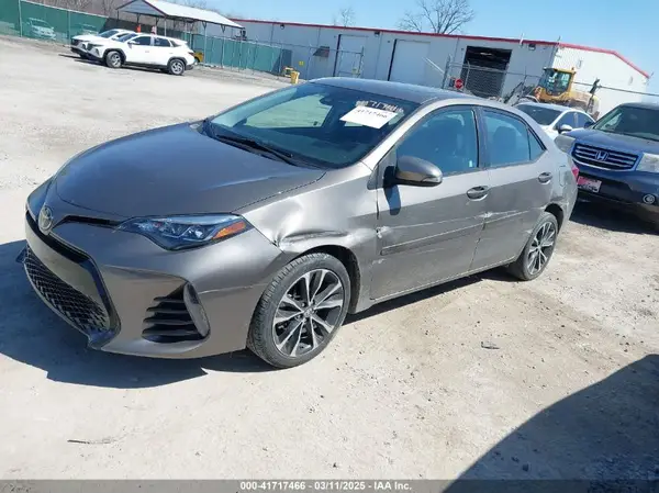 2T1BURHE7JC069972 2018 TOYOTA COROLLA - Image 2