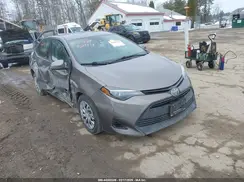 2T1BURHE7JC070524 2018 TOYOTA COROLLA
