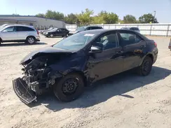 2T1BURHE7JC070698 2018 TOYOTA COROLLA