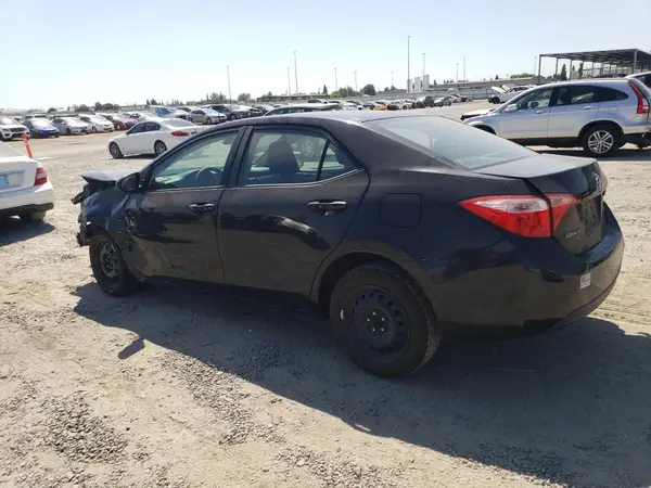 2T1BURHE7JC070698 2018 TOYOTA COROLLA - Image 2
