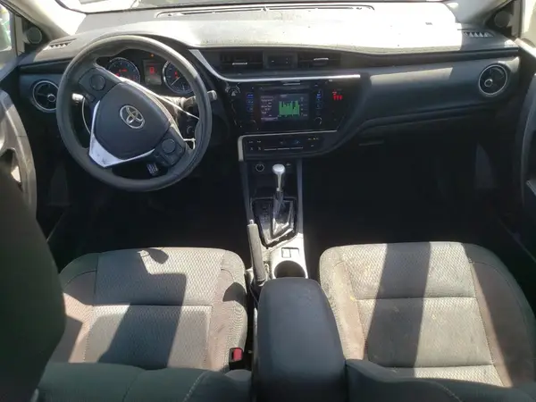 2T1BURHE7JC070698 2018 TOYOTA COROLLA - Image 8