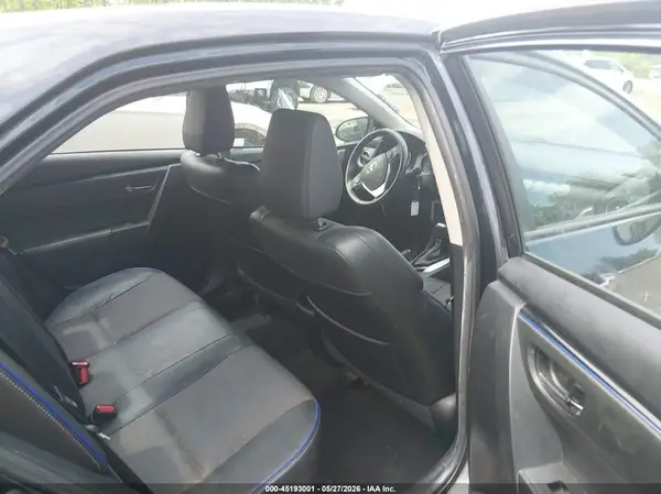 2T1BURHE7JC070765 2018 TOYOTA COROLLA - Image 8