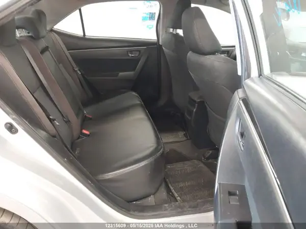 2T1BURHE7JC073598 2018 TOYOTA COROLLA - Image 8