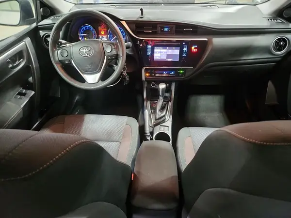 2T1BURHE7JC075061 2018 TOYOTA COROLLA - Image 8
