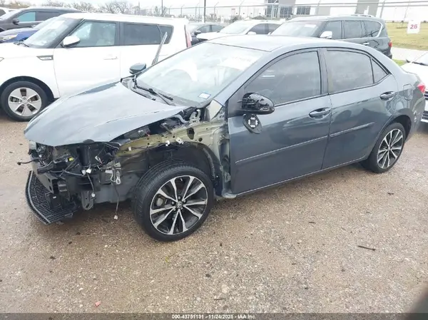 2T1BURHE7JC079420 2018 TOYOTA COROLLA - Image 2
