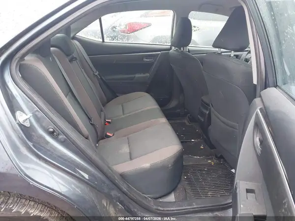 2T1BURHE7JC085069 2018 TOYOTA COROLLA - Image 8