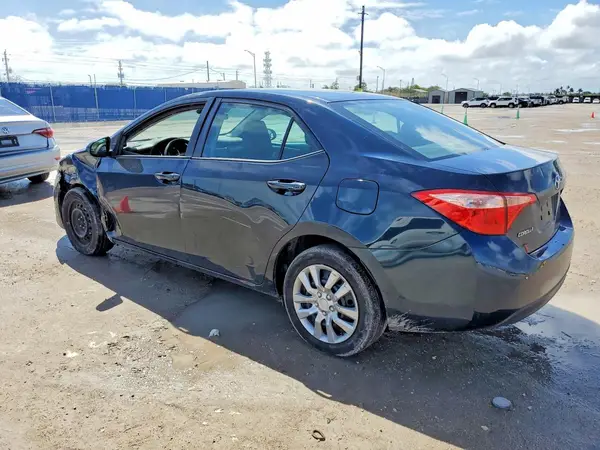 2T1BURHE7JC087534 2018 TOYOTA COROLLA - Image 2