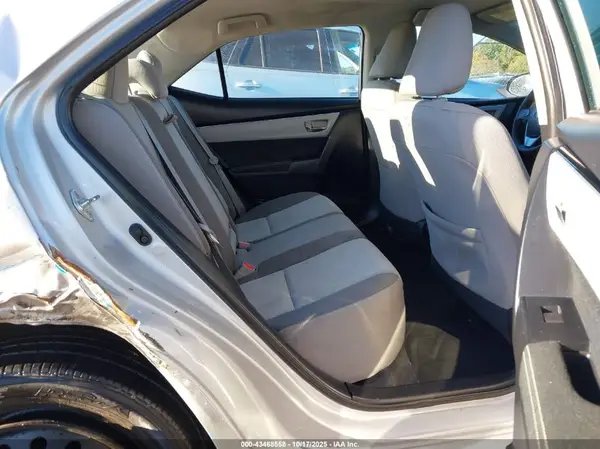 2T1BURHE7JC092331 2018 TOYOTA COROLLA - Image 8