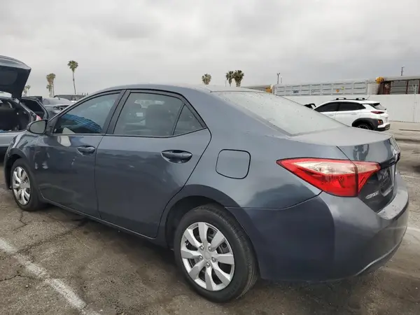 2T1BURHE7JC092927 2018 TOYOTA COROLLA - Image 2