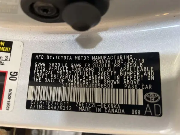 2T1BURHE7JC096508 2018 TOYOTA COROLLA - Image 2