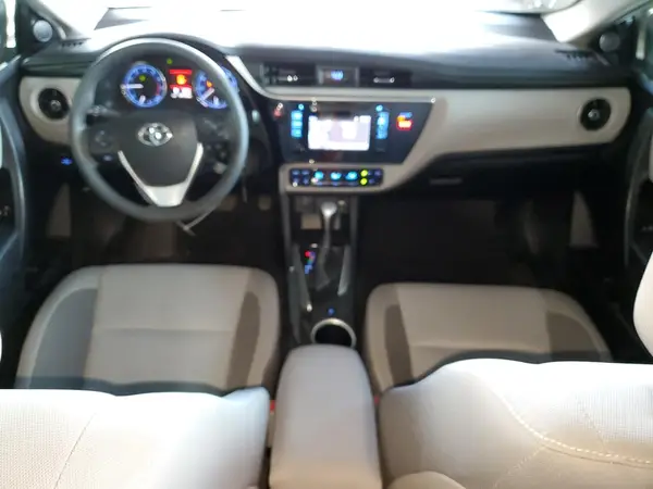 2T1BURHE7JC097092 2018 TOYOTA COROLLA - Image 8