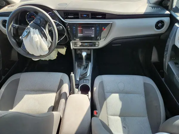 2T1BURHE7JC098713 2018 TOYOTA COROLLA - Image 8