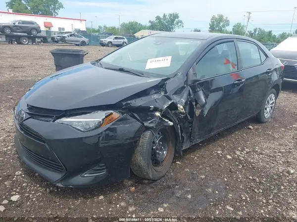 2T1BURHE7JC098839 2018 TOYOTA COROLLA - Image 2