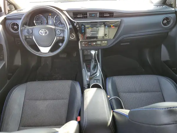 2T1BURHE7JC100637 2018 TOYOTA COROLLA - Image 8