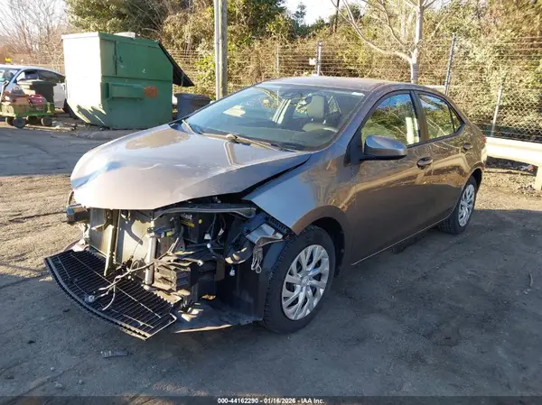 2T1BURHE7JC101092 2018 TOYOTA COROLLA - Image 2
