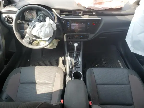 2T1BURHE7JC102002 2018 TOYOTA COROLLA - Image 8