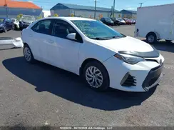 2T1BURHE7JC103229 2018 TOYOTA COROLLA