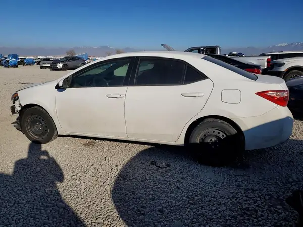 2T1BURHE7JC103814 2018 TOYOTA COROLLA - Image 2