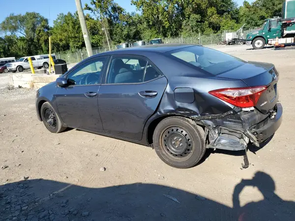 2T1BURHE7JC106356 2018 TOYOTA COROLLA - Image 2