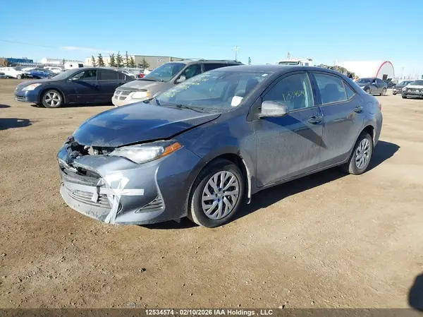 2T1BURHE7JC108138 2018 TOYOTA COROLLA - Image 2