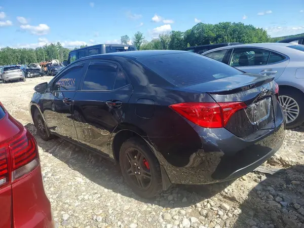 2T1BURHE7JC108902 2018 TOYOTA COROLLA - Image 2