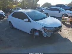 2T1BURHE7JC113677 2018 TOYOTA COROLLA