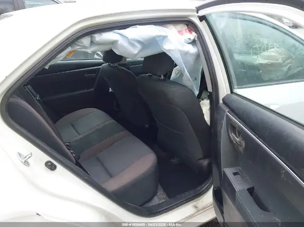 2T1BURHE7JC114781 2018 TOYOTA COROLLA - Image 8