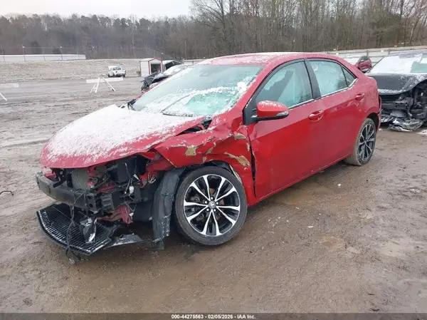 2T1BURHE7JC118703 2018 TOYOTA COROLLA - Image 2