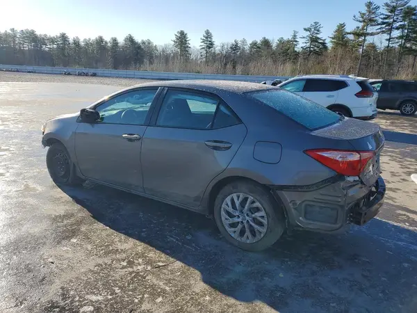 2T1BURHE7JC122329 2018 TOYOTA COROLLA - Image 2