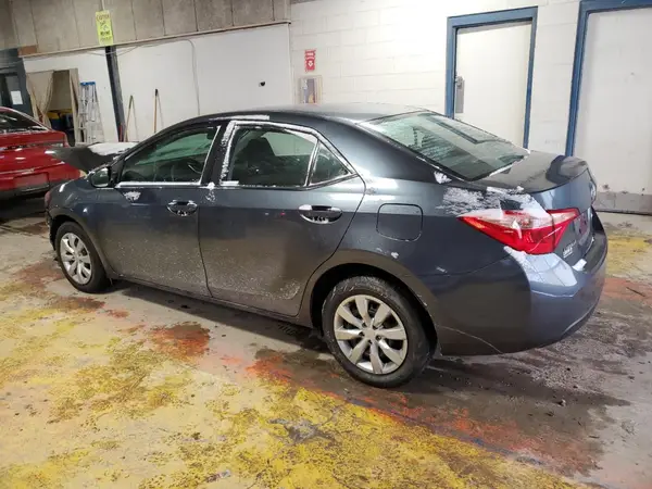 2T1BURHE7JC969111 2018 TOYOTA COROLLA - Image 2