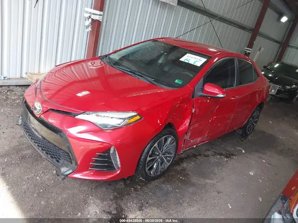 2T1BURHE7JC970811 2018 TOYOTA COROLLA - Image 2