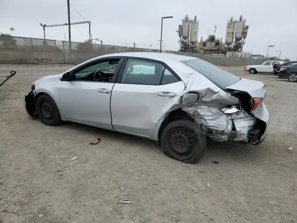 2T1BURHE7JC974163 2018 TOYOTA COROLLA - Image 2