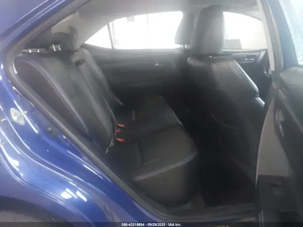 2T1BURHE7JC975183 2018 TOYOTA COROLLA - Image 8