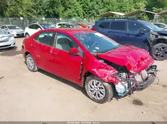2T1BURHE7JC976852 2018 TOYOTA COROLLA