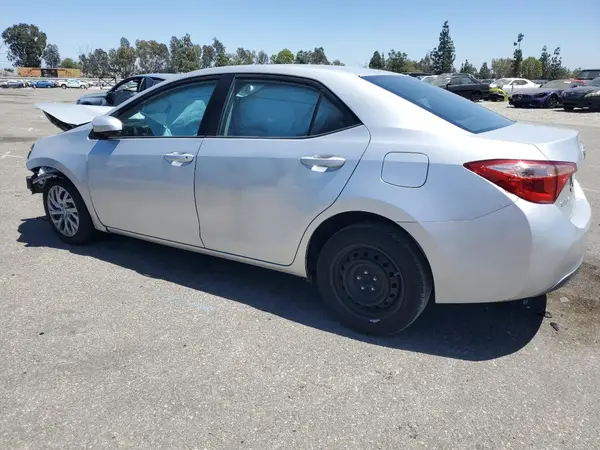 2T1BURHE7JC977273 2018 TOYOTA COROLLA - Image 2