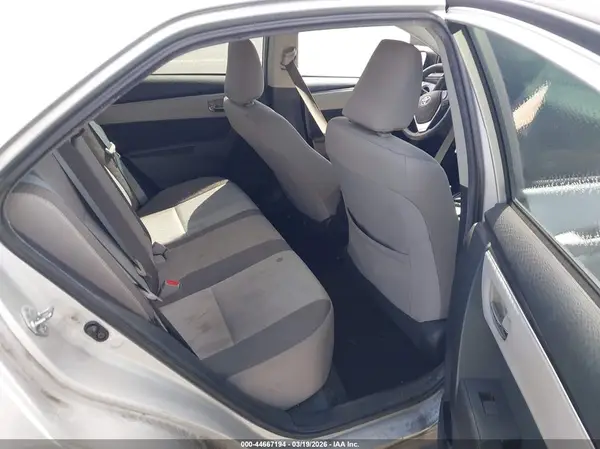 2T1BURHE7JC978262 2018 TOYOTA COROLLA - Image 8