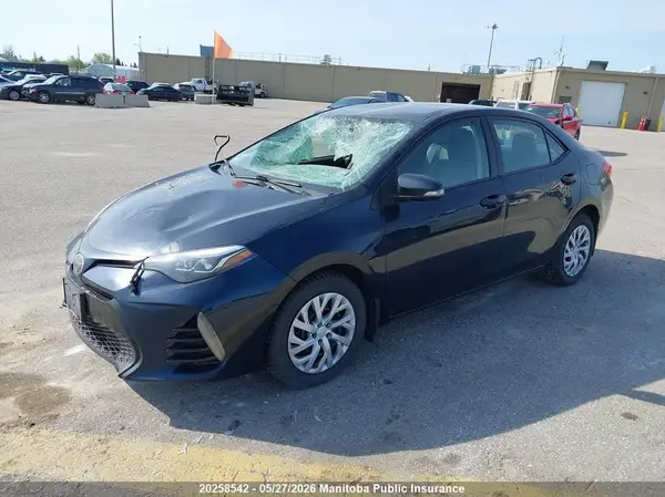 2T1BURHE7JC978391 2018 TOYOTA COROLLA - Image 2