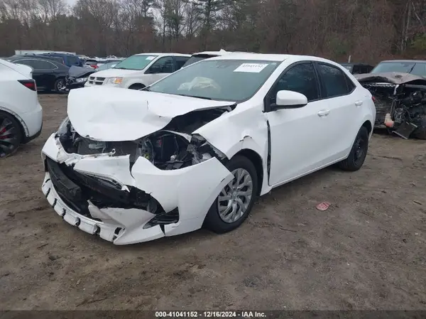2T1BURHE7JC978830 2018 TOYOTA COROLLA - Image 2