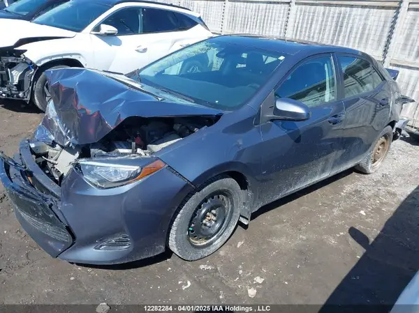 2T1BURHE7JC979945 2018 TOYOTA COROLLA - Image 2