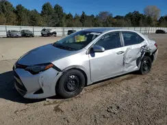2T1BURHE7JC980738 2018 TOYOTA COROLLA