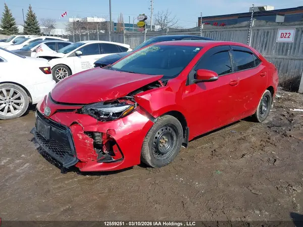 2T1BURHE7JC986877 2018 TOYOTA COROLLA - Image 2