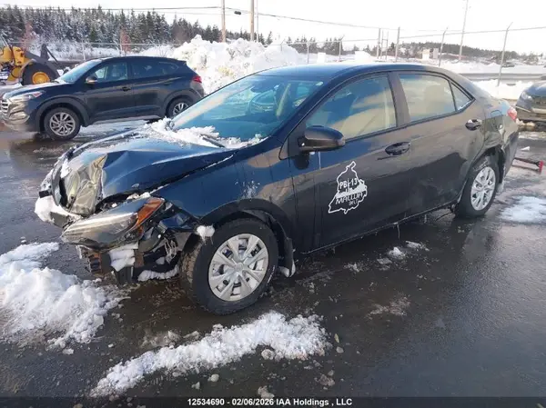 2T1BURHE7JC989780 2018 TOYOTA COROLLA - Image 2